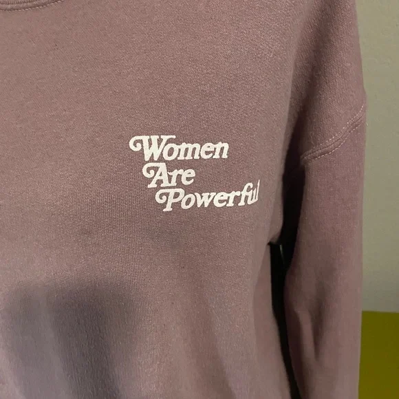 “Women Are Powerful” Mauve Crewneck Sweatshirt S - Picture 3 of 3